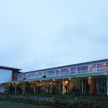 The Boat Club,Karjat 호텔 외부 사진