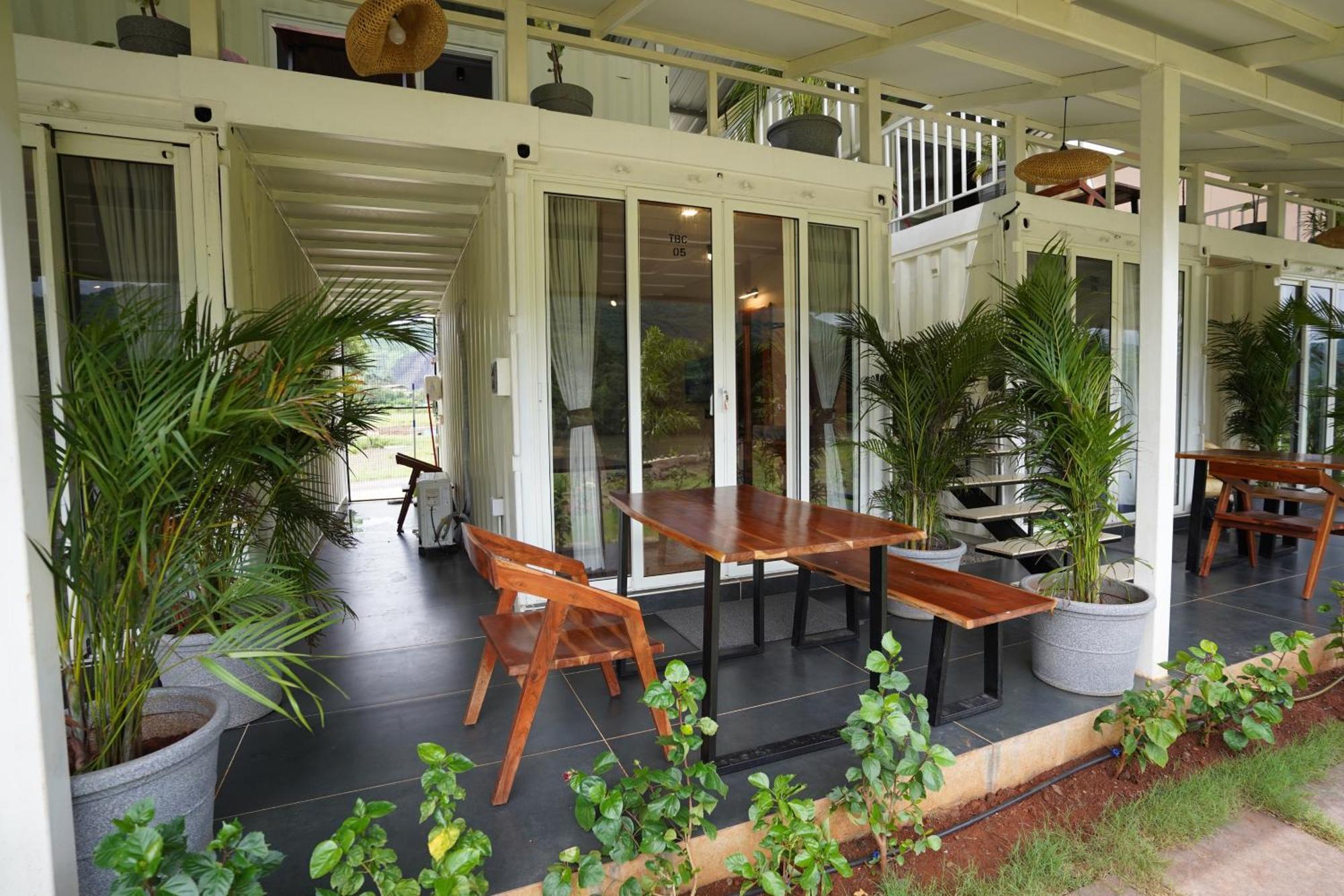 The Boat Club,Karjat 호텔 외부 사진