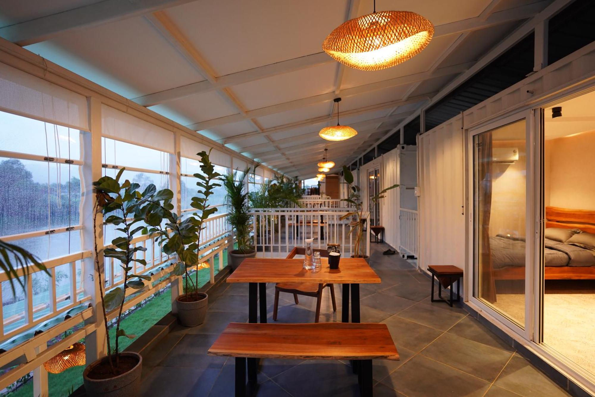 The Boat Club,Karjat 호텔 외부 사진