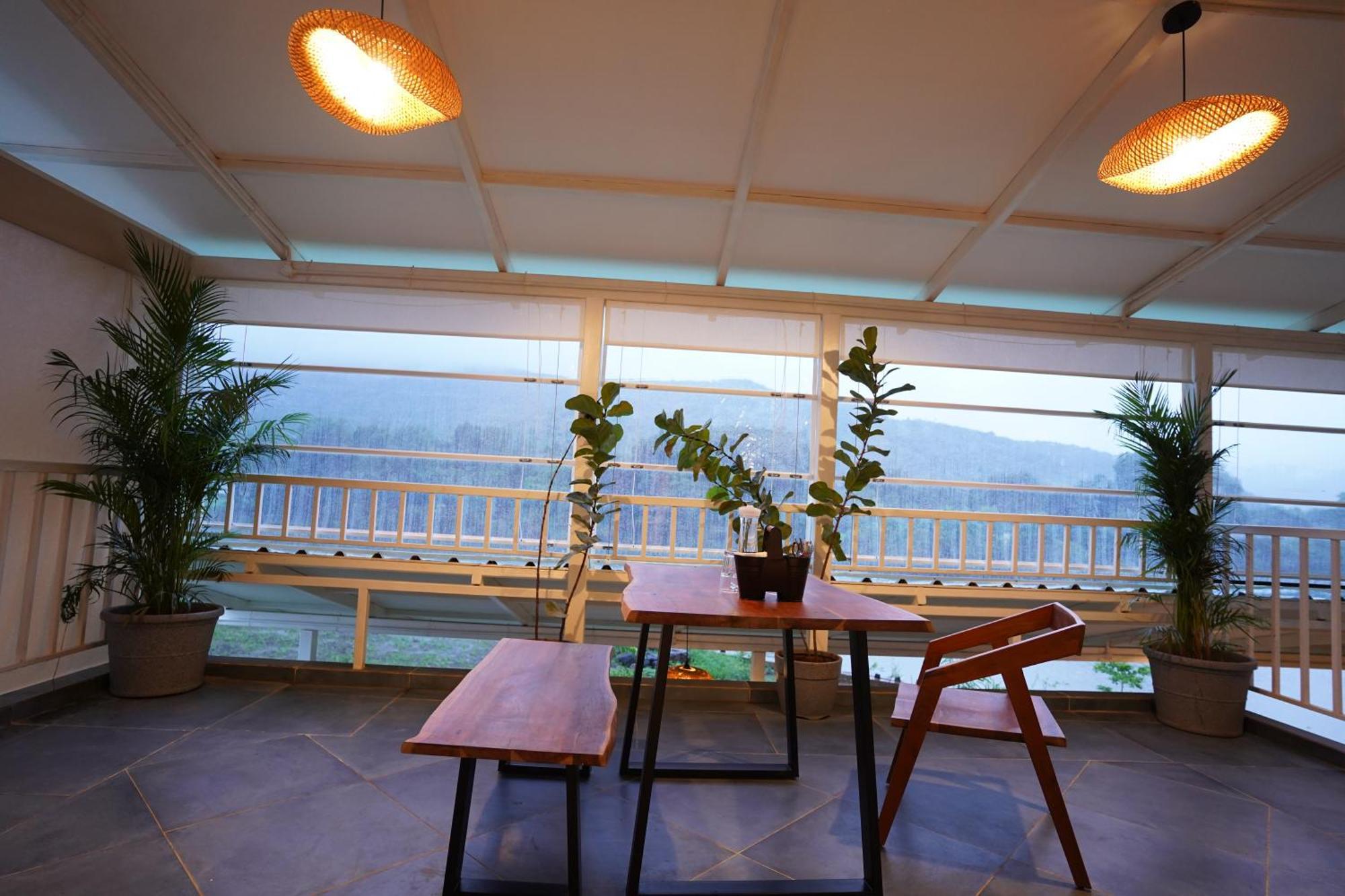 The Boat Club,Karjat 호텔 외부 사진