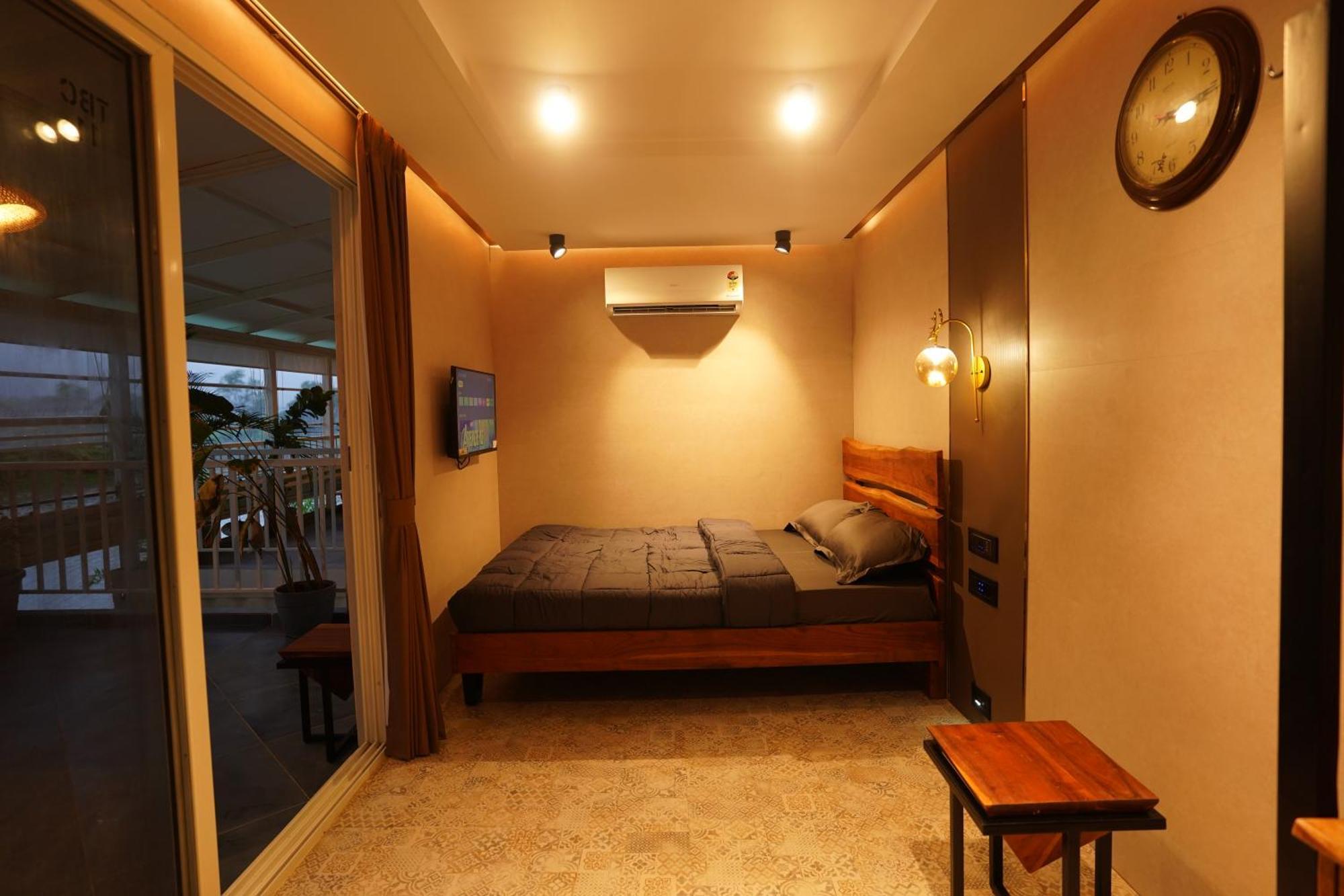 The Boat Club,Karjat 호텔 외부 사진