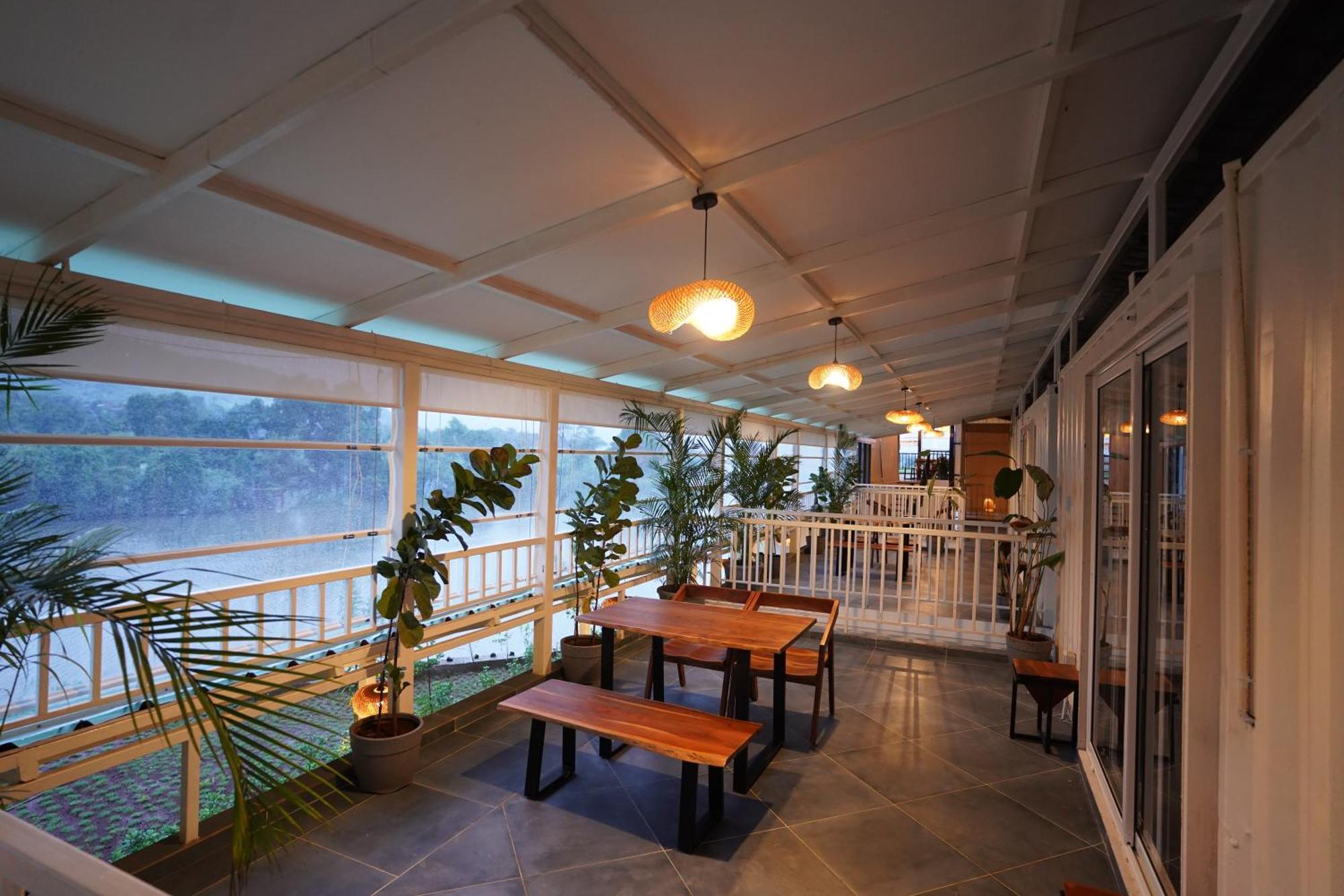 The Boat Club,Karjat 호텔 외부 사진