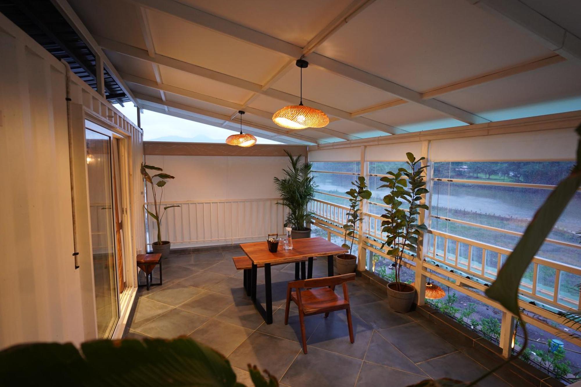 The Boat Club,Karjat 호텔 외부 사진